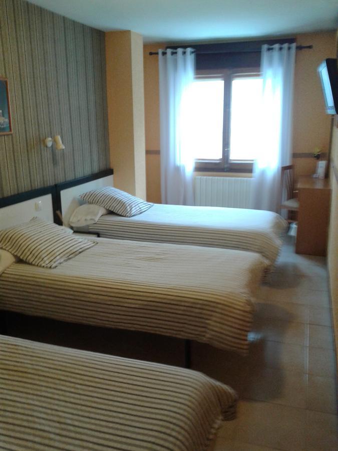 Hotel Copacabana Pas De La Casa Exteriör bild